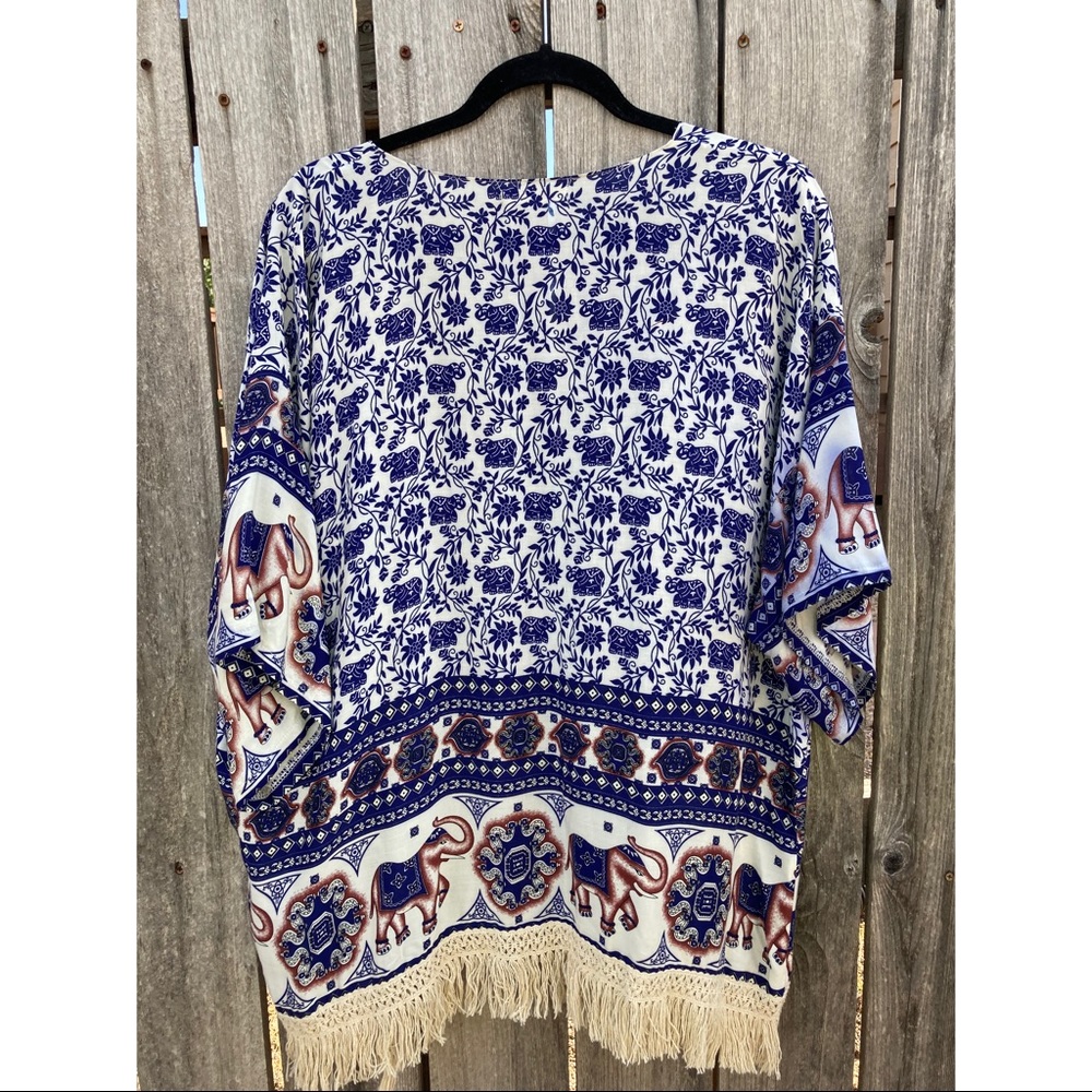Cardigan - Picture 2 of 4